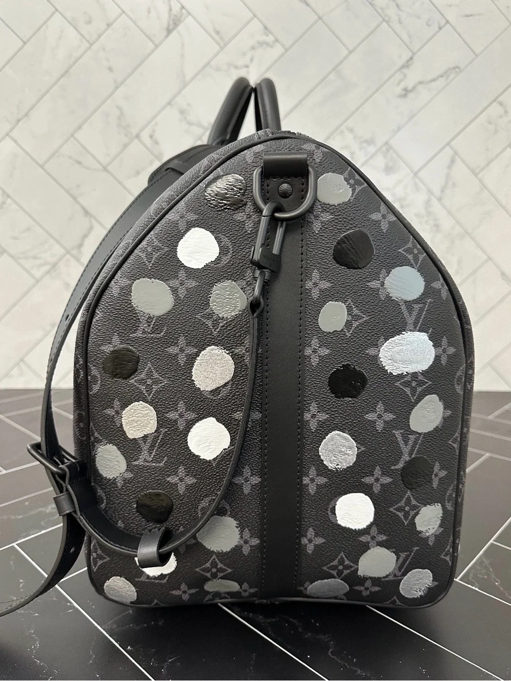 Louis Vuitton Eclipse Kusama Keepall 55 Bandouliere